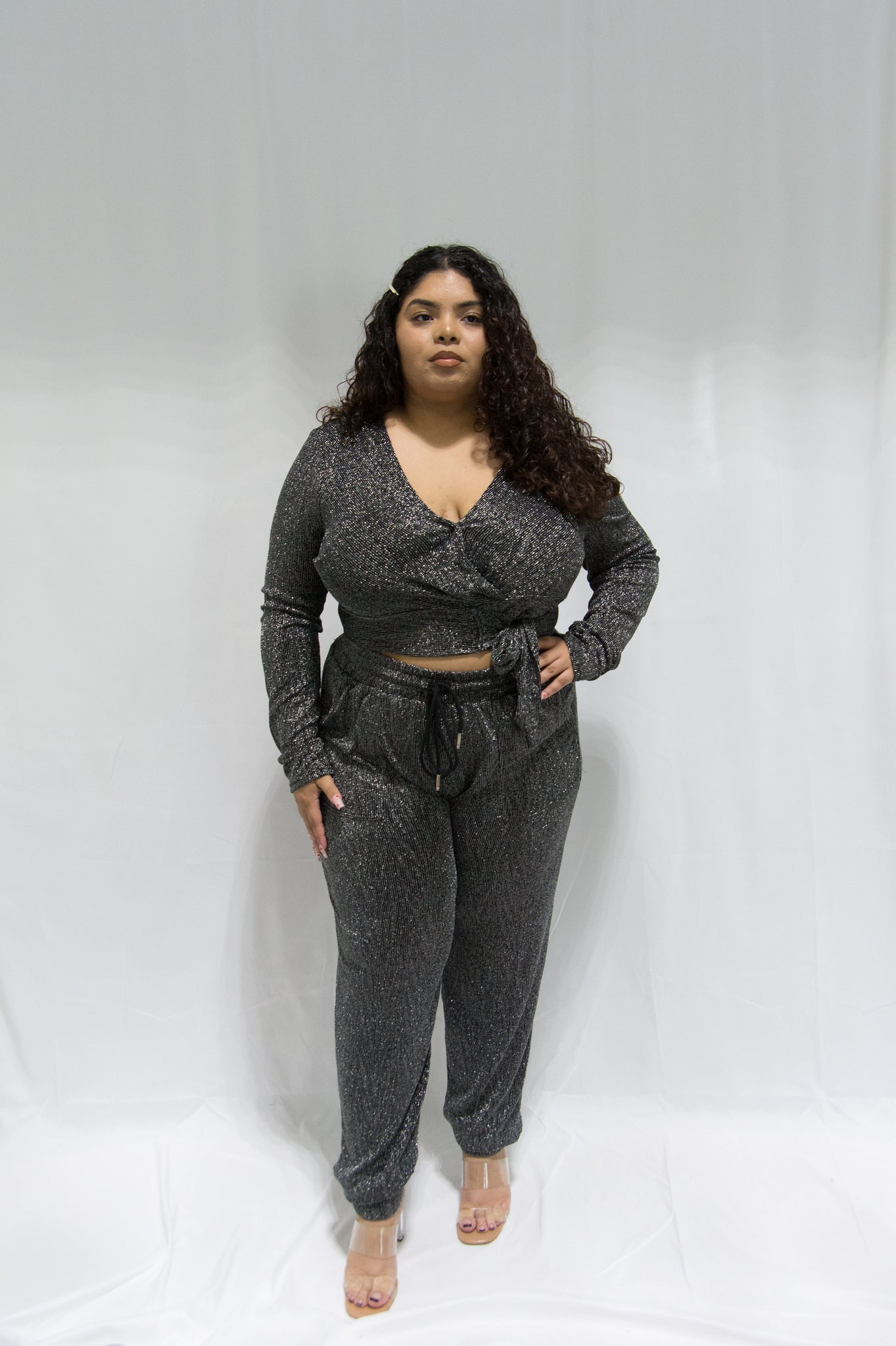 Curvy Metallic Essence